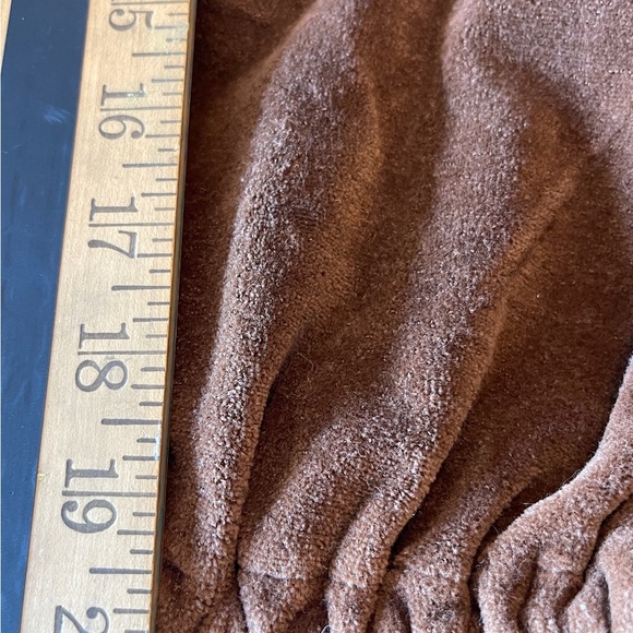 Vintage Brown Velour Pull Over - Picture 14 of 14